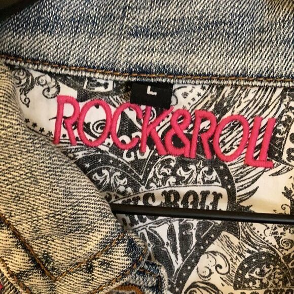 ROCK & ROLL Cowgirl Denim Embroidered Vest - Picture 3 of 9